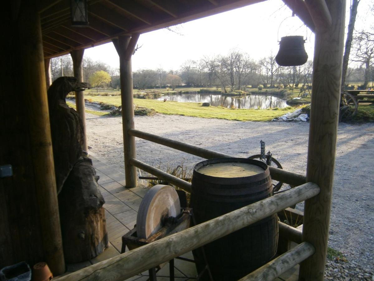 chambre d'hôte atypique West little ranch chambre amérindienne Guiscriff Exterior foto